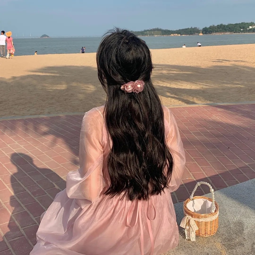 春闺三凤
